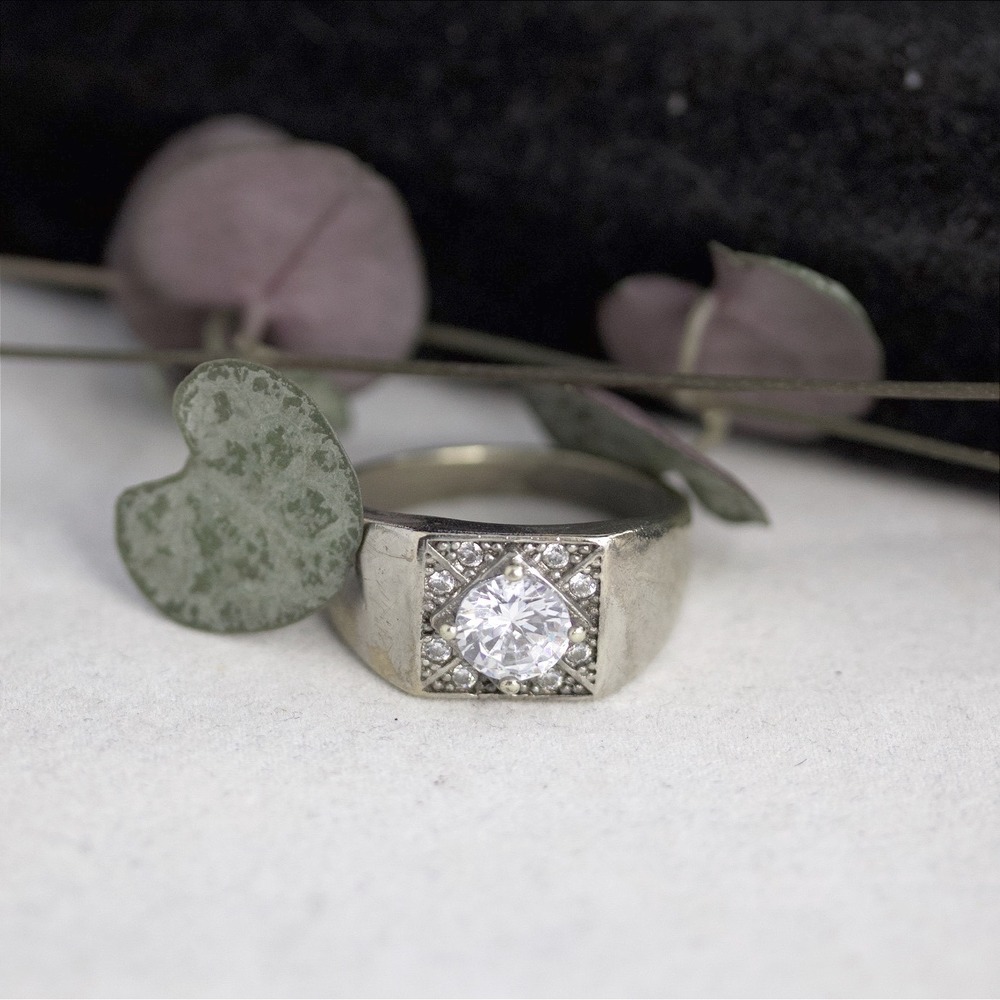 Sterling Silver 925 Signet Ring Round Cut stone Square Face Mens Size 11